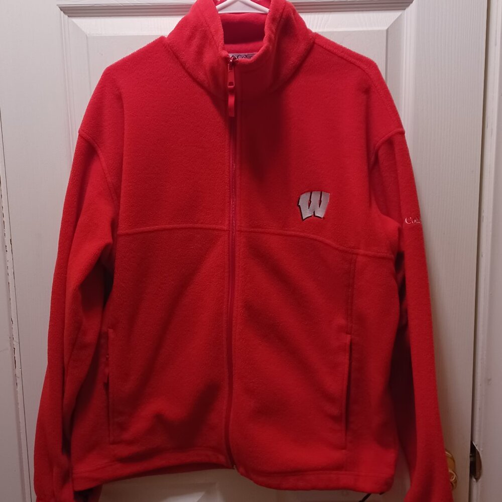 Men's Wisconsin Badgers Zip Sweatshirt/Flanker Red, Columbia Brand Size L